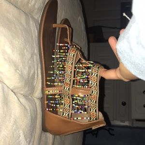 Sandel’s from Leon Mexico